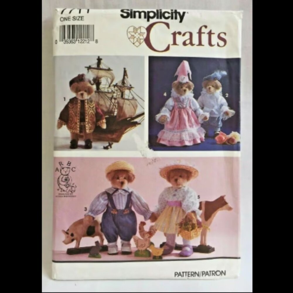 Simplicity Pattern 7711 13" Historical/Renaissance Bears + Clothes